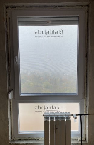 Fehér műanyag nyílászáró, panel ablak 120x210,