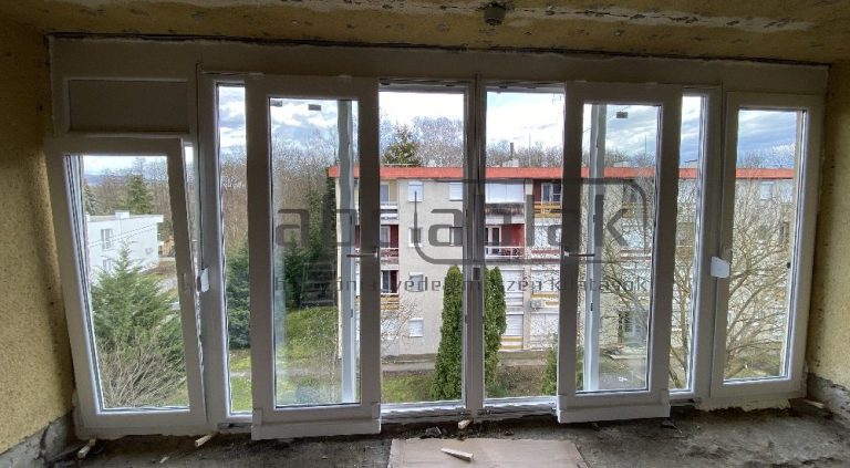 bukó-toló erkélyajtó, ajtócsere